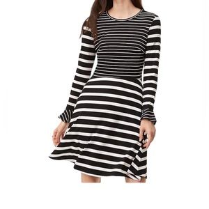 Ann Taylor LOFT Dress Black White Stripe Bell Sleeve Knit Stretchy Back zipper